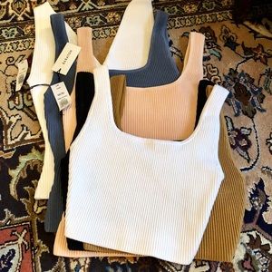 White Sculpt Knit Crop Tank Babaton XXS